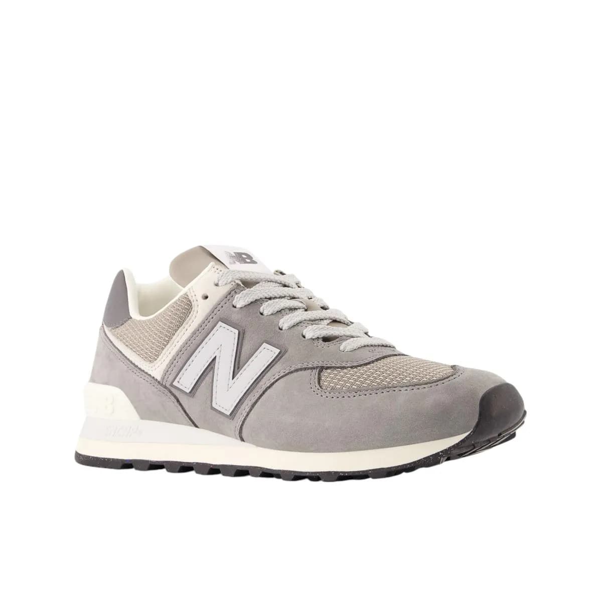 New Balance 574 tampak samping